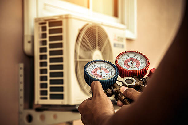 Professional Hvac technician working in Lansing, WV